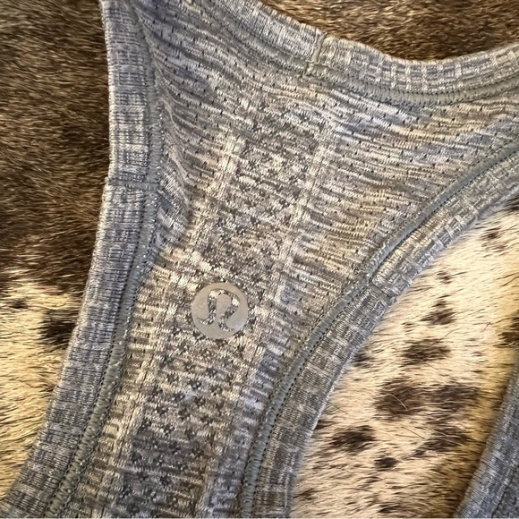 Lululemon Swiftly Tech Racerback Heathered Grey Size 6 - Picture 8 of 8